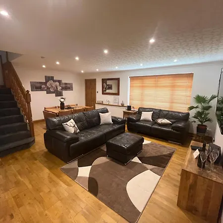 Wilford Charm Spacious 3Br Retreat In Nottingham Exterior photo